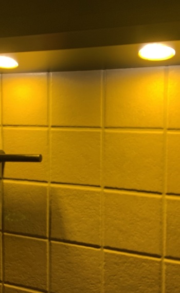 LED Warmlichtfolie für gemütliche Küchenbeleuchtung in Hamburg